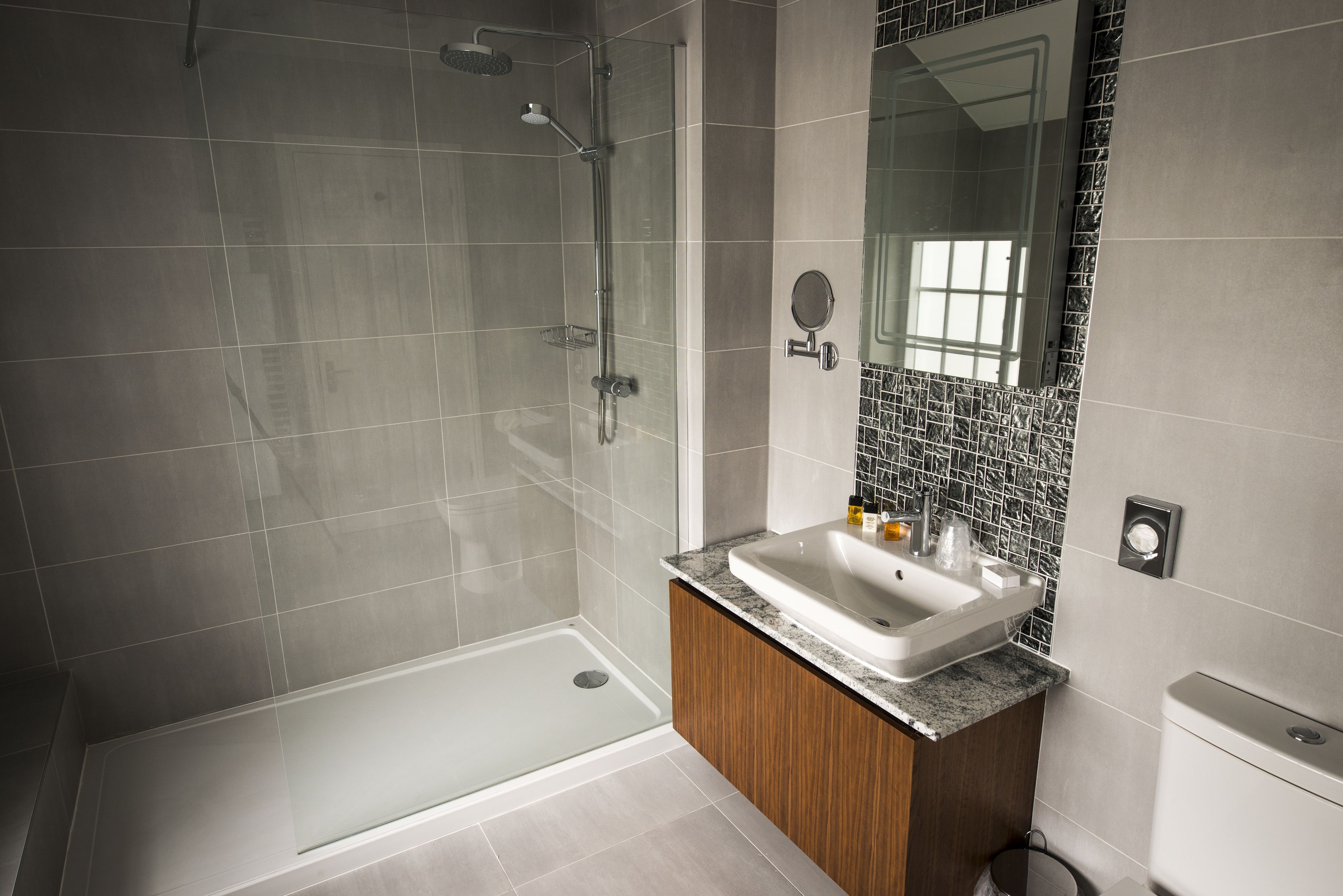 family room, 1 double bed, non smoking (with sofabed) | bathroom | shower, rainfall showerhead, free toiletries, hair dryer