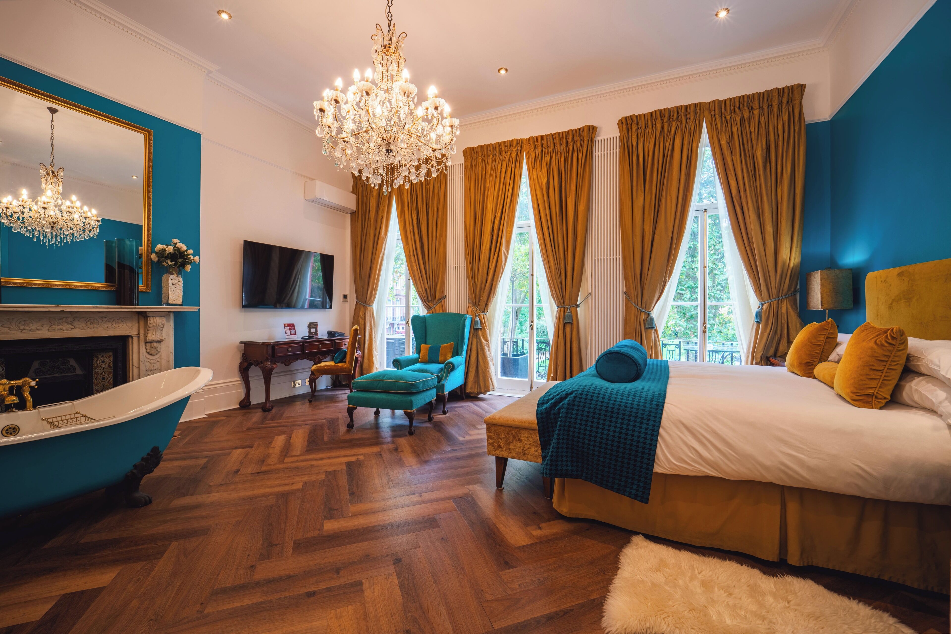 suite, annex building (ottoman) | egyptian cotton sheets, hypo-allergenic bedding, in-room safe