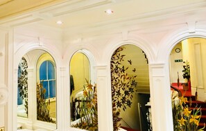 Interior detail - Brompton Hotel (London)