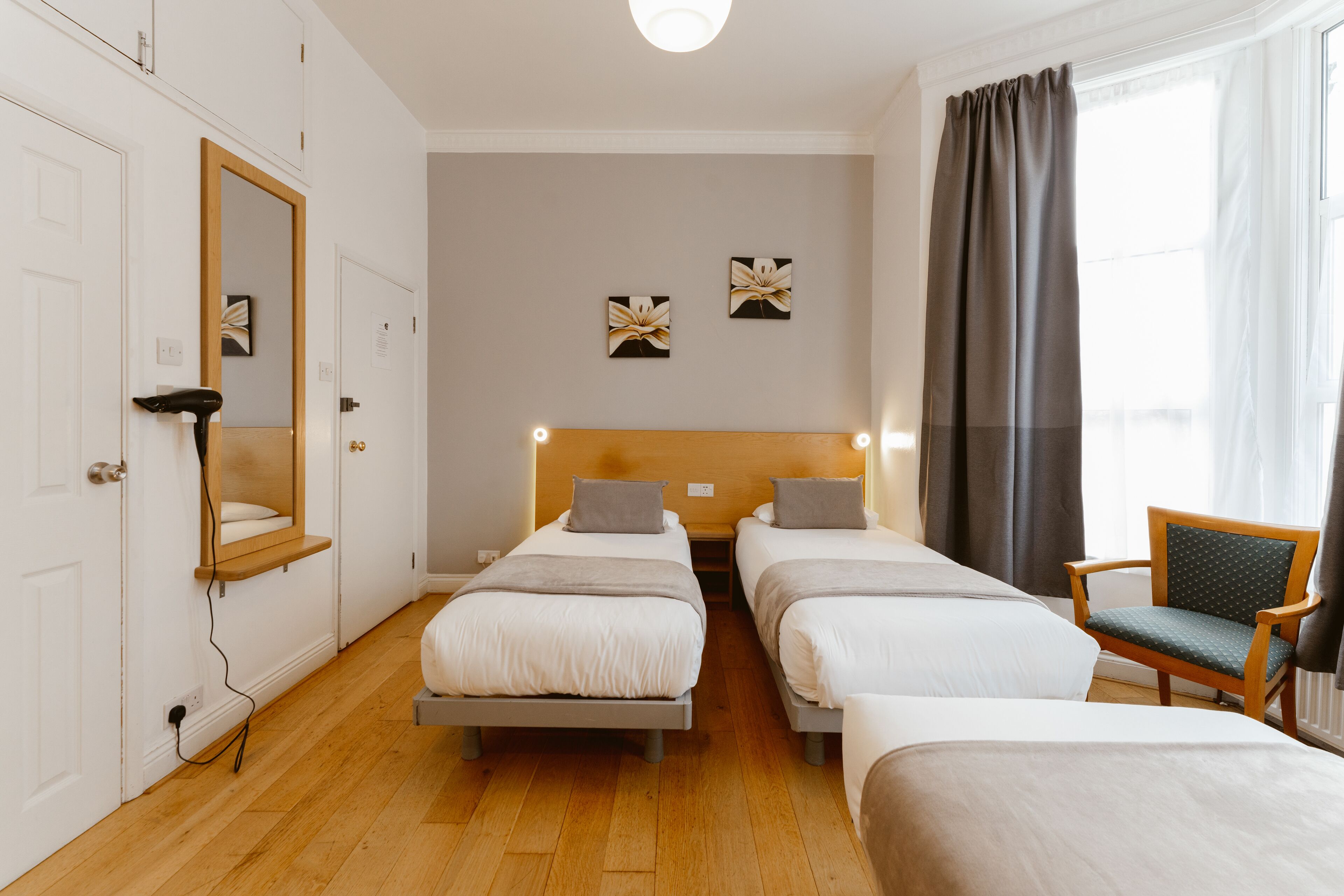 Single Bed | Star Hotel, London