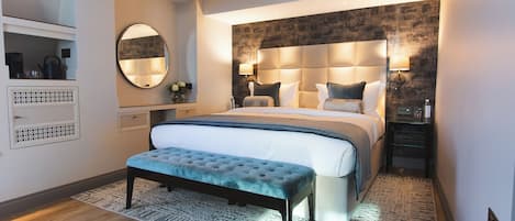 Small Double Room | Hypo-allergenic bedding, in-room safe, desk, iron/ironing board