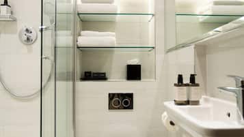 The Cozy Double | Badezimmer