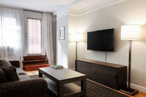 Penthouse, 1 Bedroom | Living area