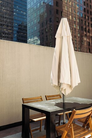 Terrace/patio - The Bayard (New York)