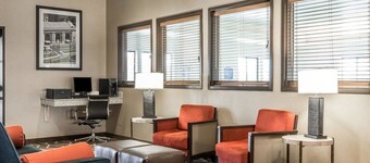 Quality Inn & Suites Bethany