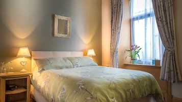 Double Room, Ensuite | Free WiFi, bed sheets