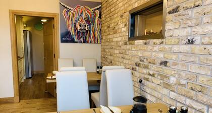 Lakeview Guest House