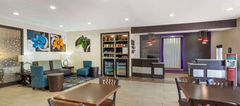 Best Western Plus Lake Worth Inn & Suites