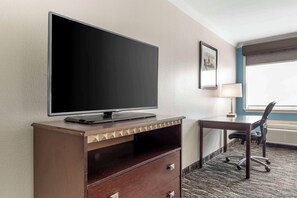 เตียงพร้อมฟูกเสริมที่นอน, โต๊ะทำงาน, พื้นที่ทำงานแบบใช้แล็ปท็อป