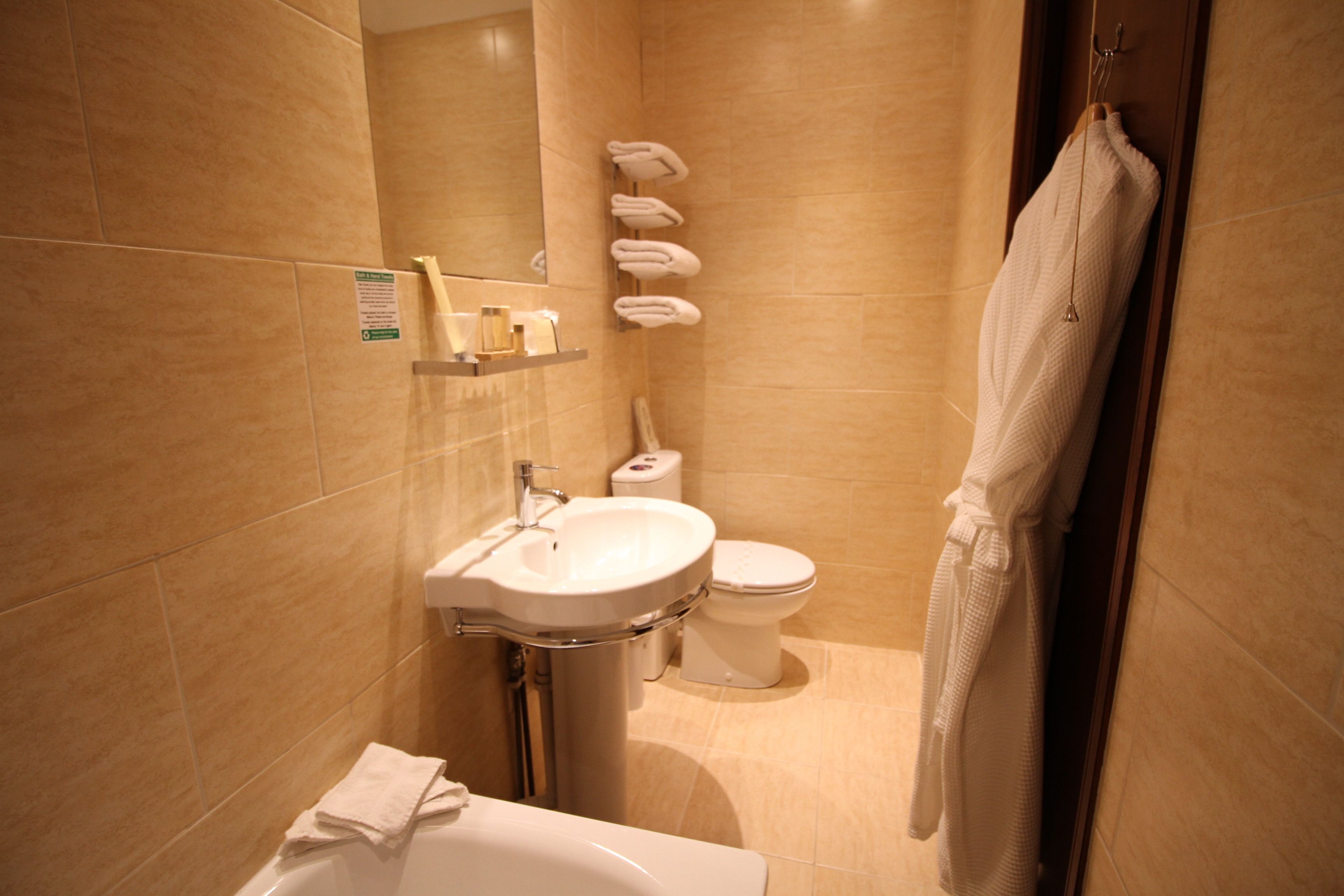 double or twin room, ensuite | bathroom | free toiletries, towels