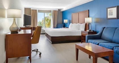 Comfort Inn & Suites Orlando North