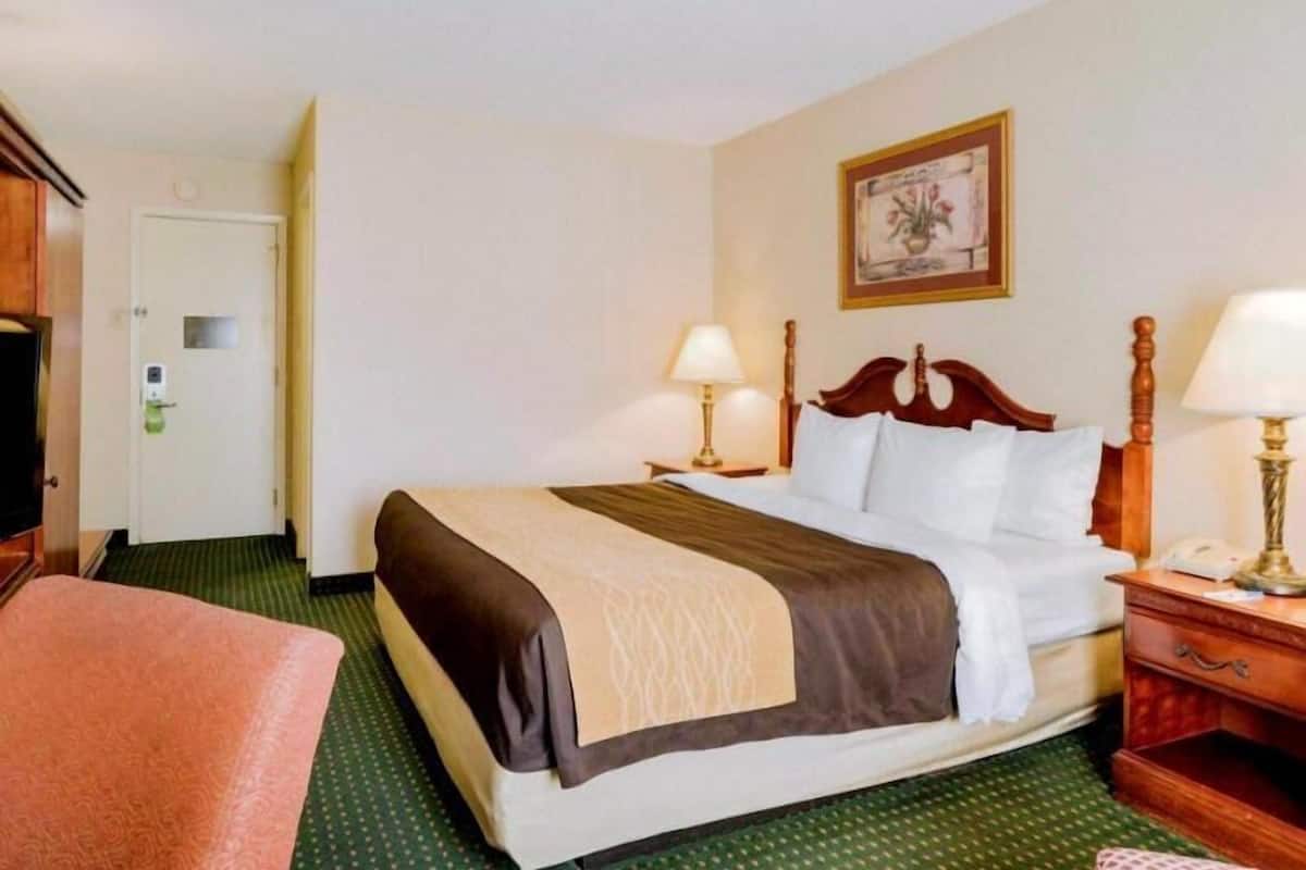 Premium bedding, down comforters, memory foam beds, desk