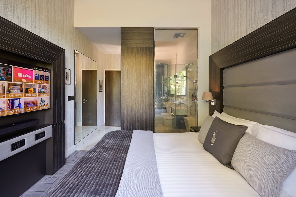 Standard Double Room, 1 King Bed | Biancheria in cotone egiziano, biancheria da letto di alta qualità