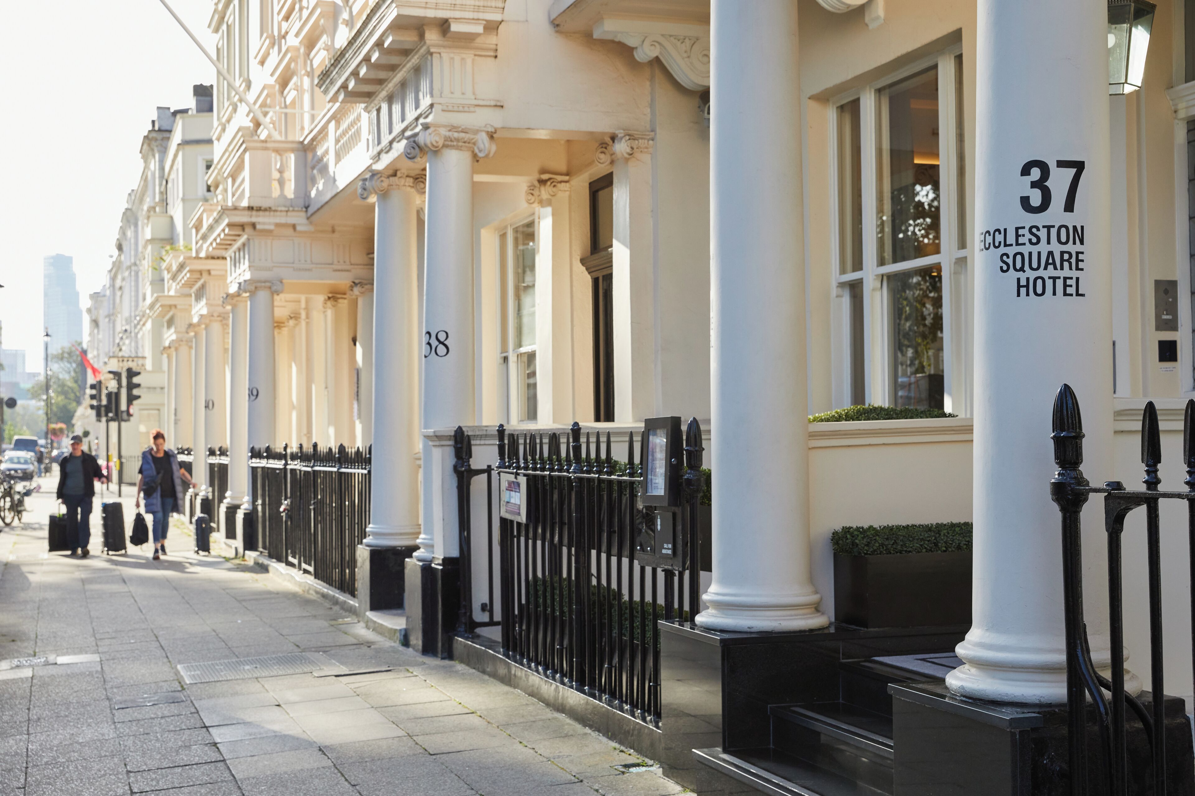 Photo - Eccleston Square Hotel