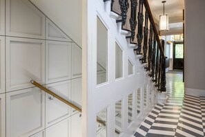 Property entrance - Eccleston Square Hotel (London)