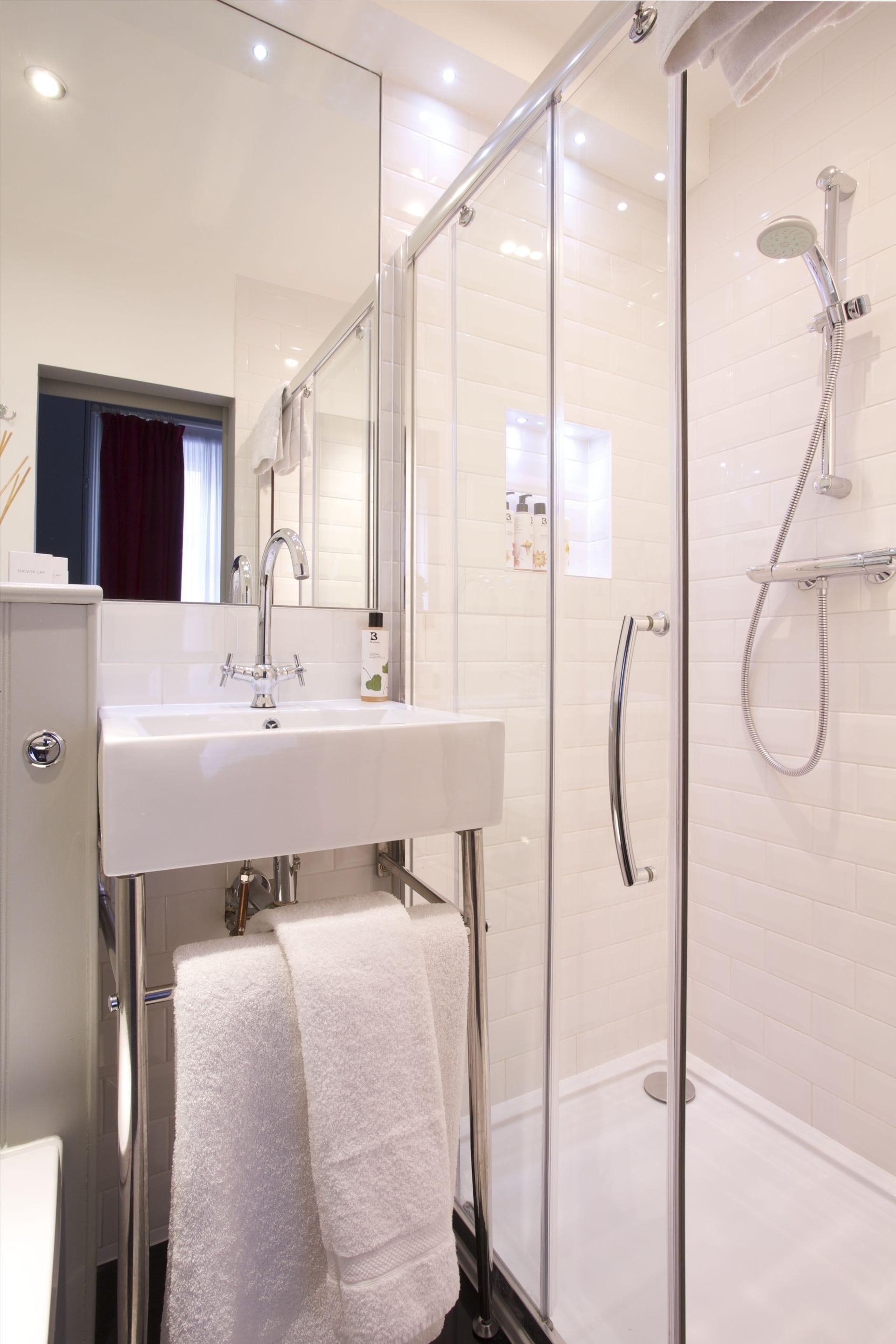 classy double or twin room | bathroom | shower, free toiletries, hair dryer, towels