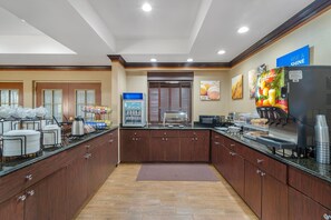 包含每日自助早餐