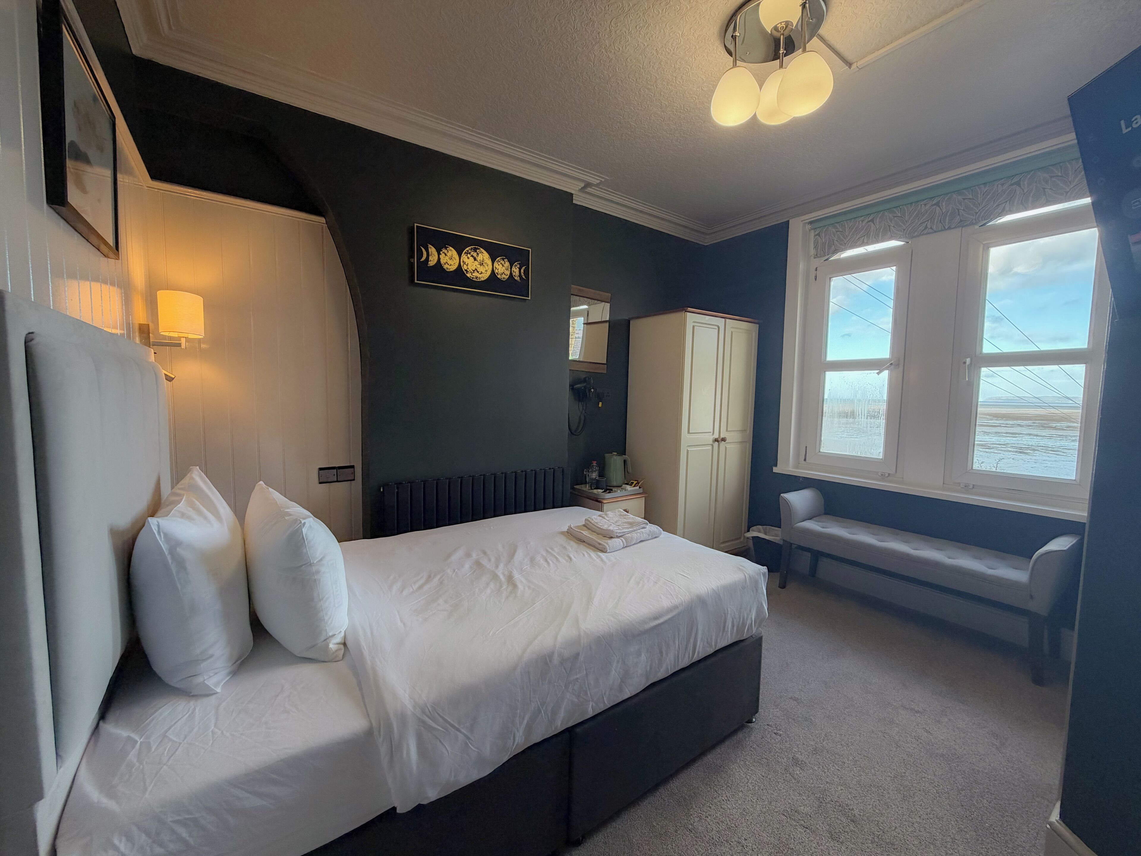 Single Room | In-room safe, individually decorated, individually furnished, free WiFi