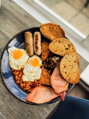 Breakfast meal