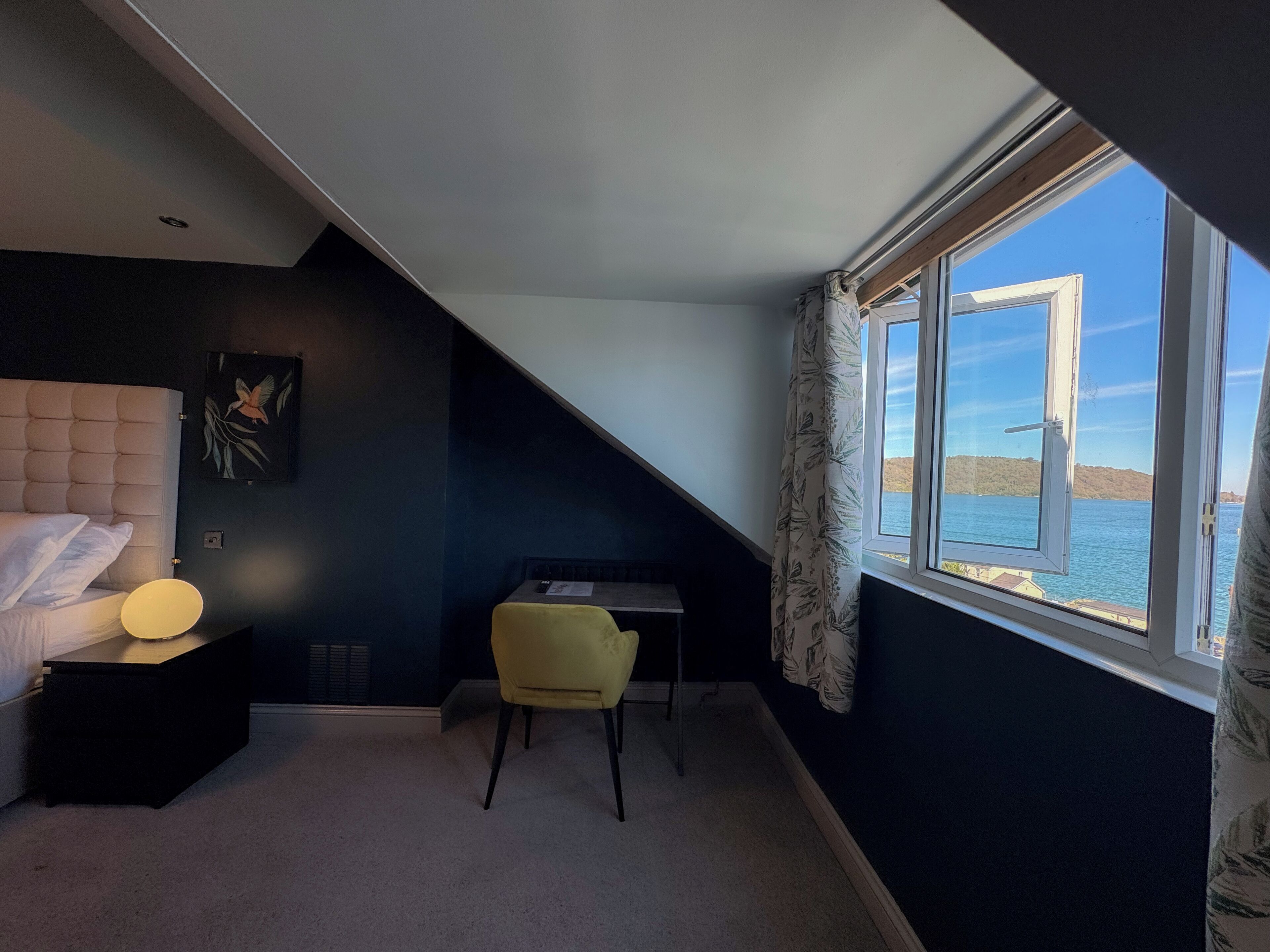 double room | 1 bedroom, in-room safe, individually decorated, individually furnished