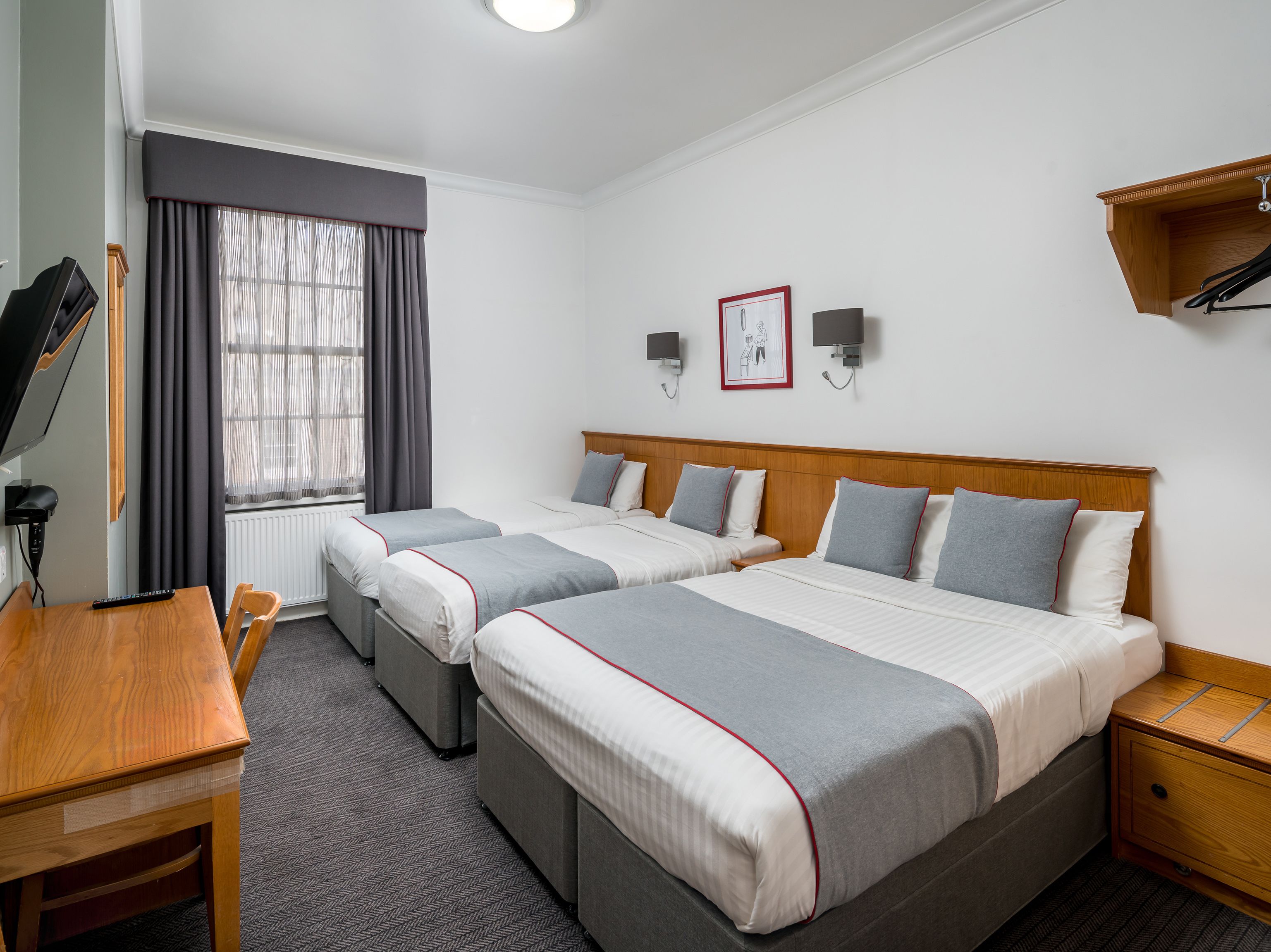 Photo - OYO Townhouse New England, London Victoria