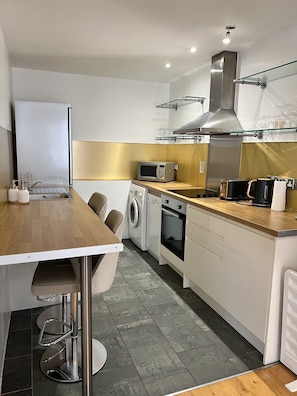 Appartement, 1 chambre, dans les dépendances | Cuisine privée | Cafetière/bouilloire