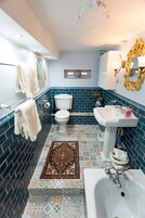 Free toiletries, hair dryer, bidet, towels