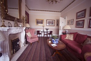 Interior - The Ascott (Manchester)