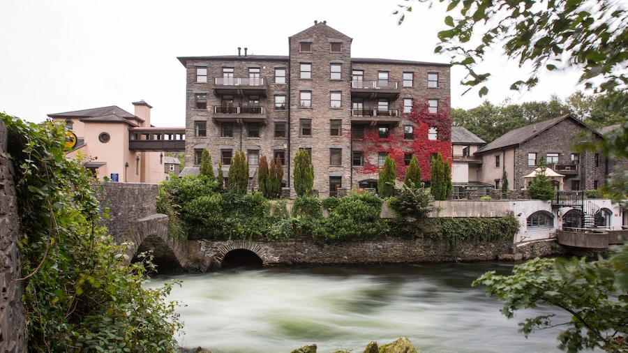 Whitewater Spa & Leisure Club