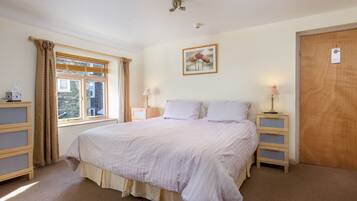 Superior Double or Twin Room, Ensuite (Super Kingsize)