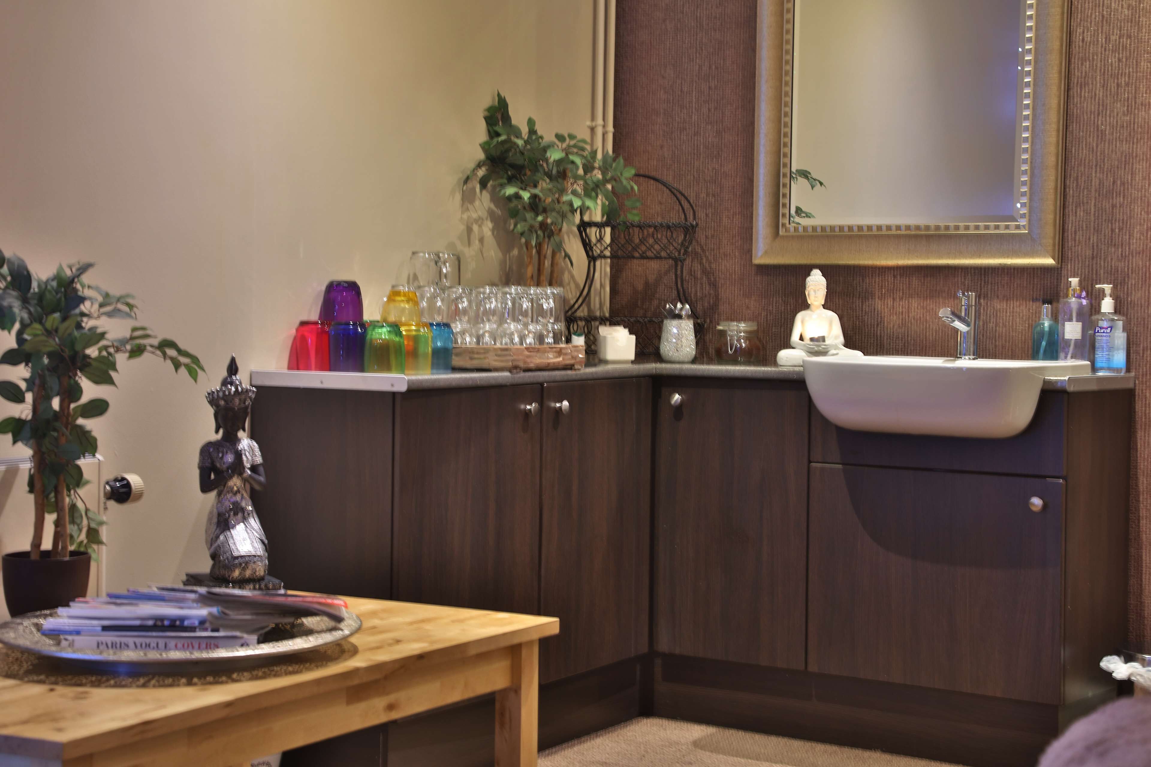 sauna, steam room, body treatments, aromatherapy, body wraps