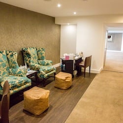 Sauna, steam room, body treatments, aromatherapy, body wraps