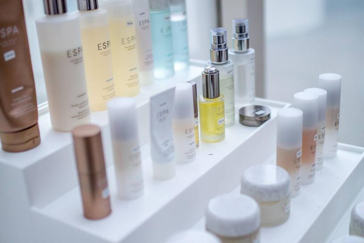 sauna, steam room, body treatments, aromatherapy, body wraps