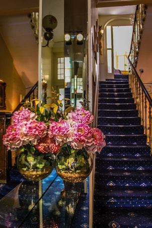 Staircase. Blades Hotel