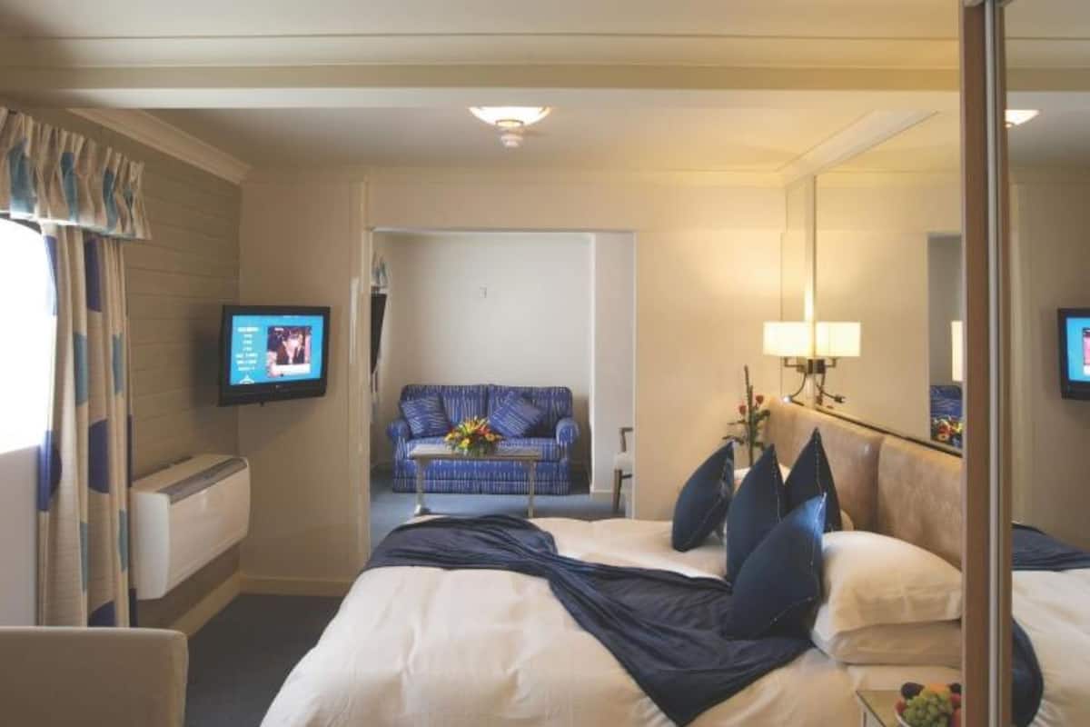 Superior Double with Seaviews & Balcony
