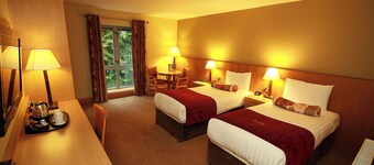 Belmore Court & Motel