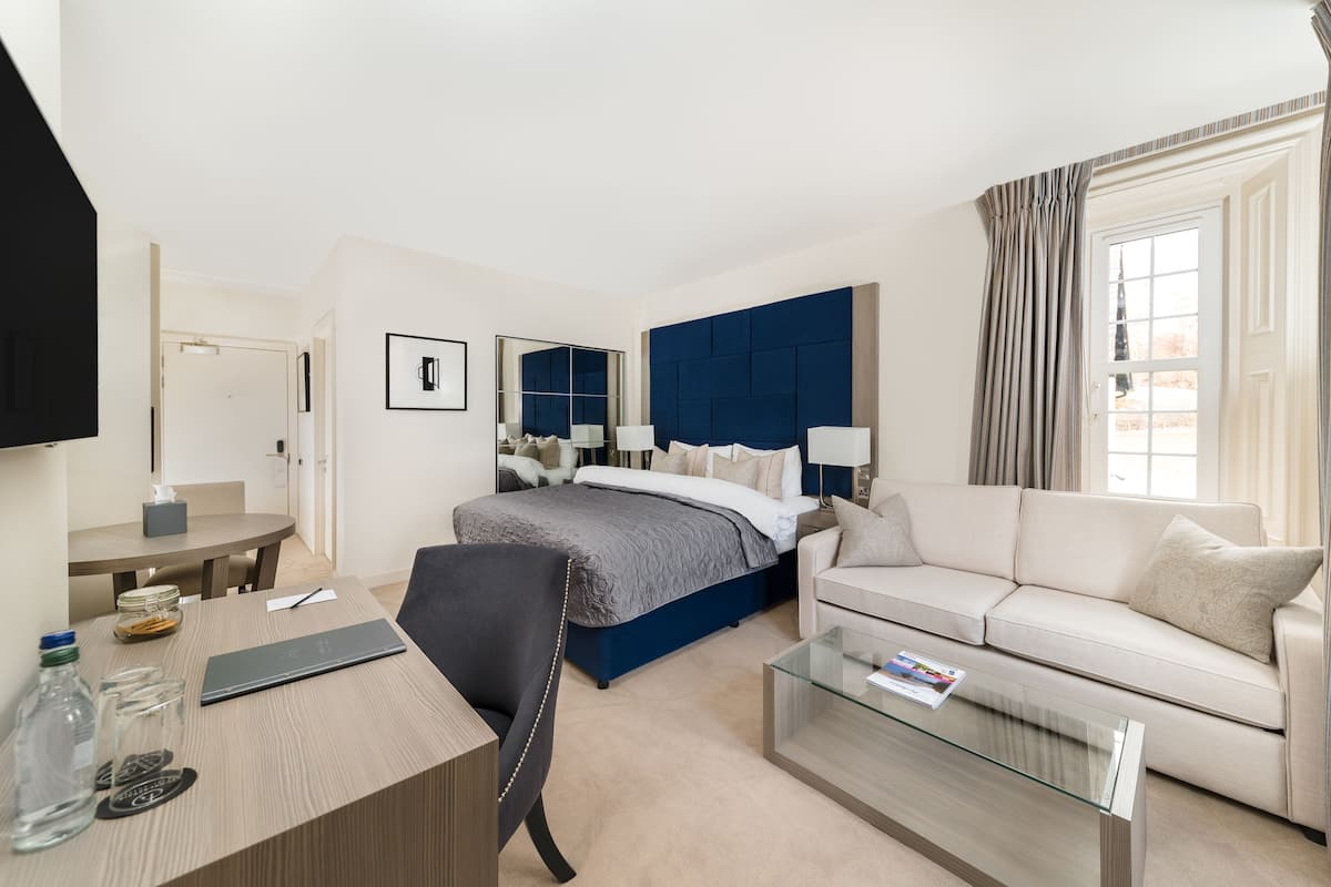 1 Schlafzimmer, hochwertige Bettwaren, Zimmersafe