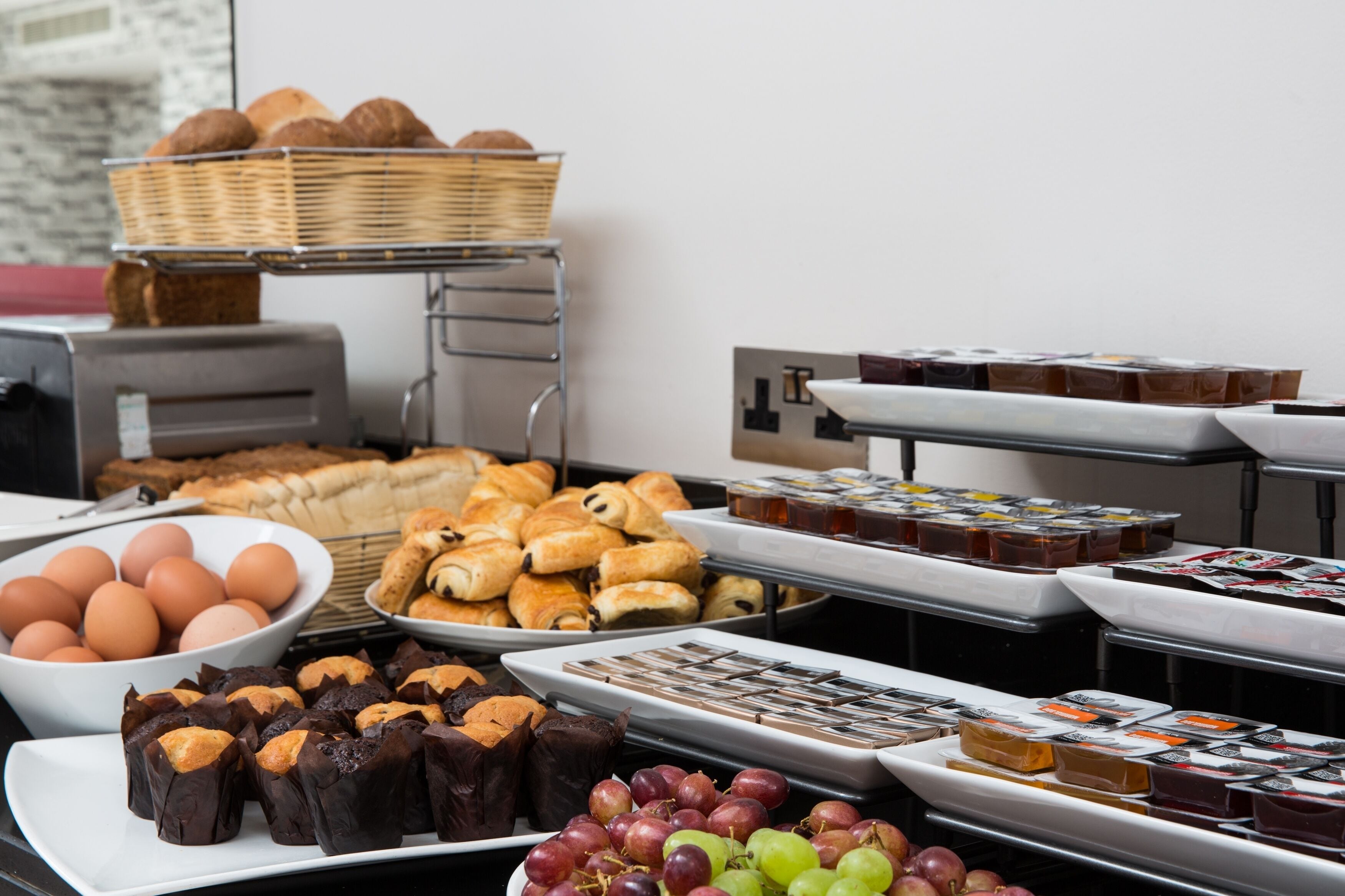 daily continental breakfast (gbp 15.95 per person)