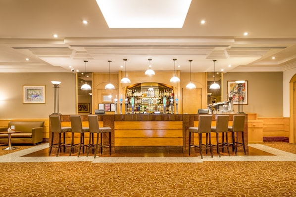 Serves breakfast, lunch, and dinner - Copthorne Hotel Slough-Windsor (Slough)