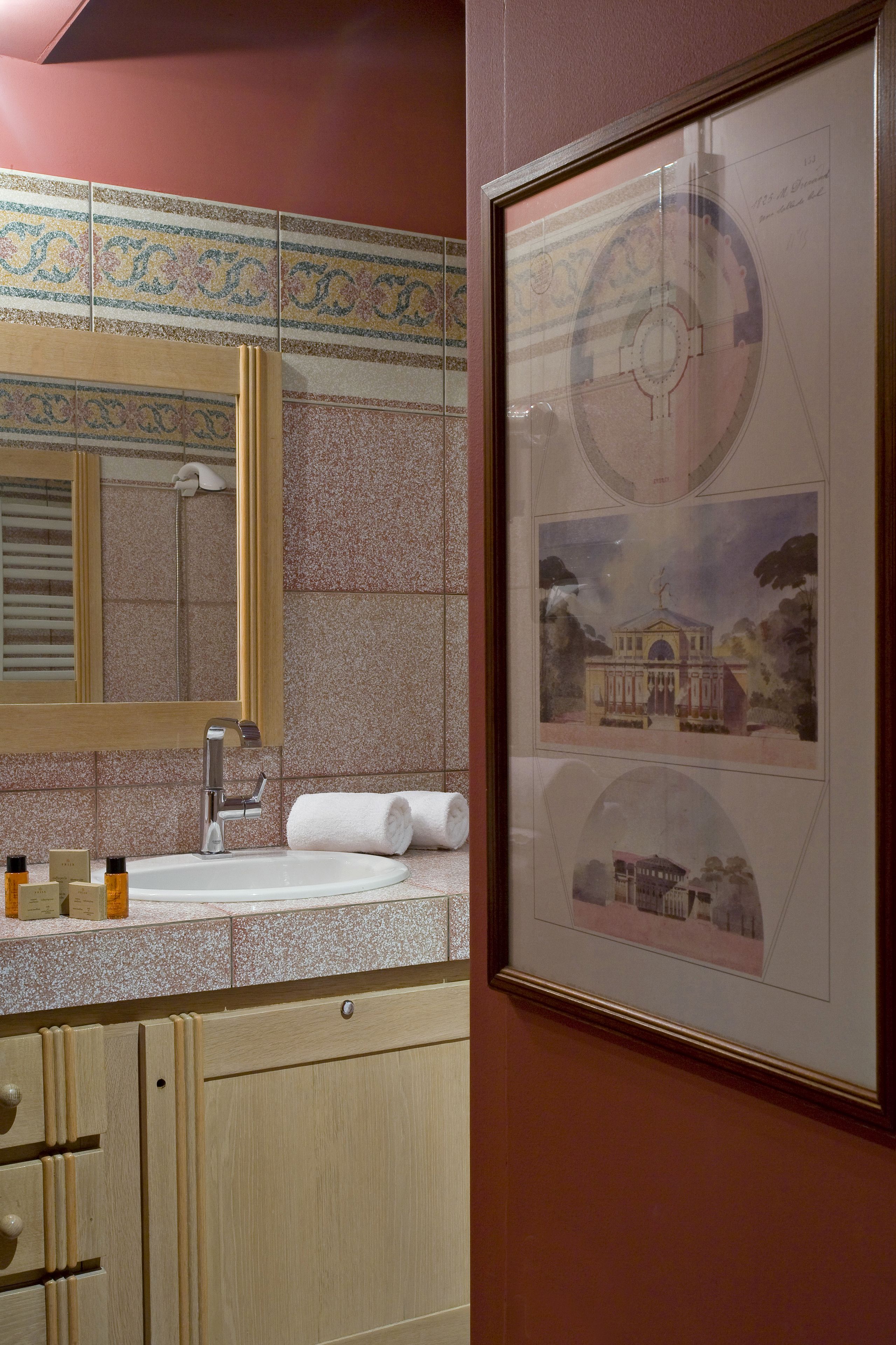 deluxe double room  | bathroom | bathtub, hair dryer, towels