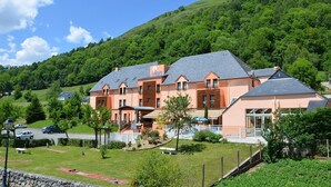 Front of property - Hôtel Le Picors (Aucun)
