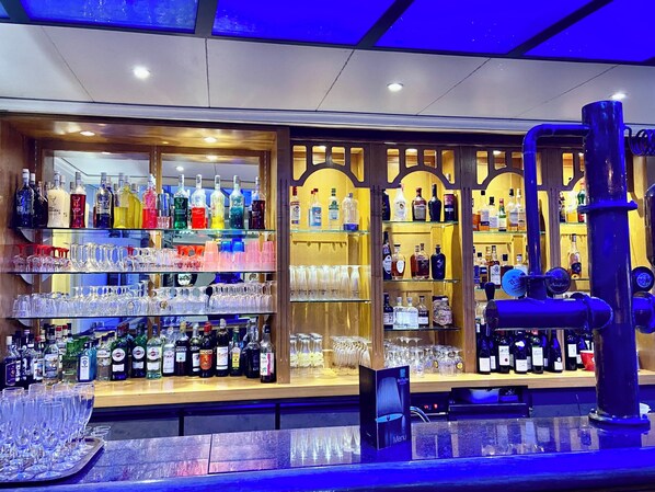 Bar (in der Unterkunft)