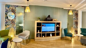 Khu tiếp khách ở sảnh