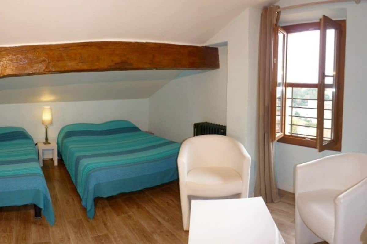 Quadruple Room | Rollaway beds (surcharge), WiFi (free)