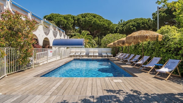 Hôtel Europe - Aigues-Mortes
