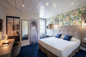 Classic Room, 1 Queen Bed, Non Smoking