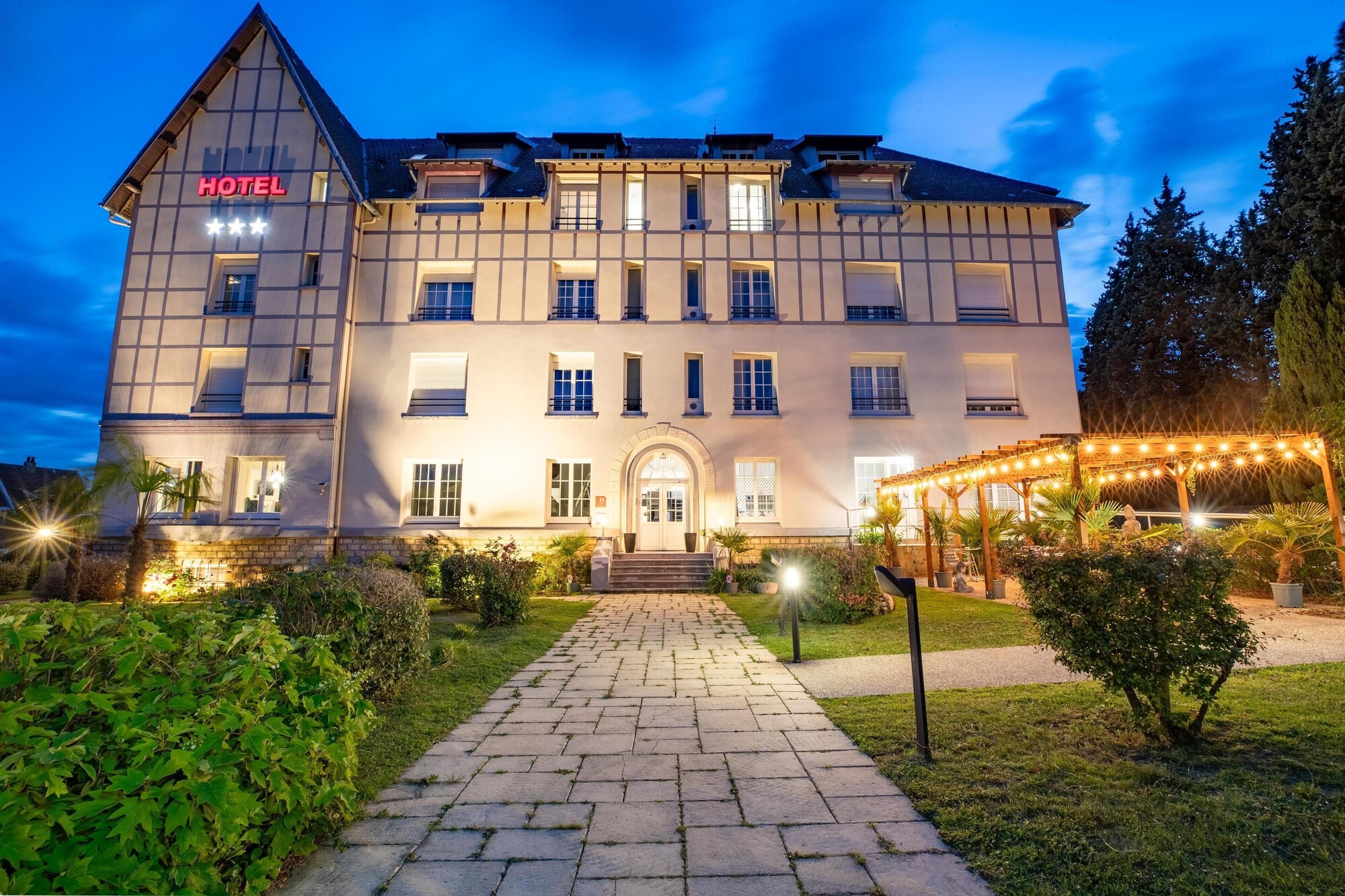 3 Star Hotels