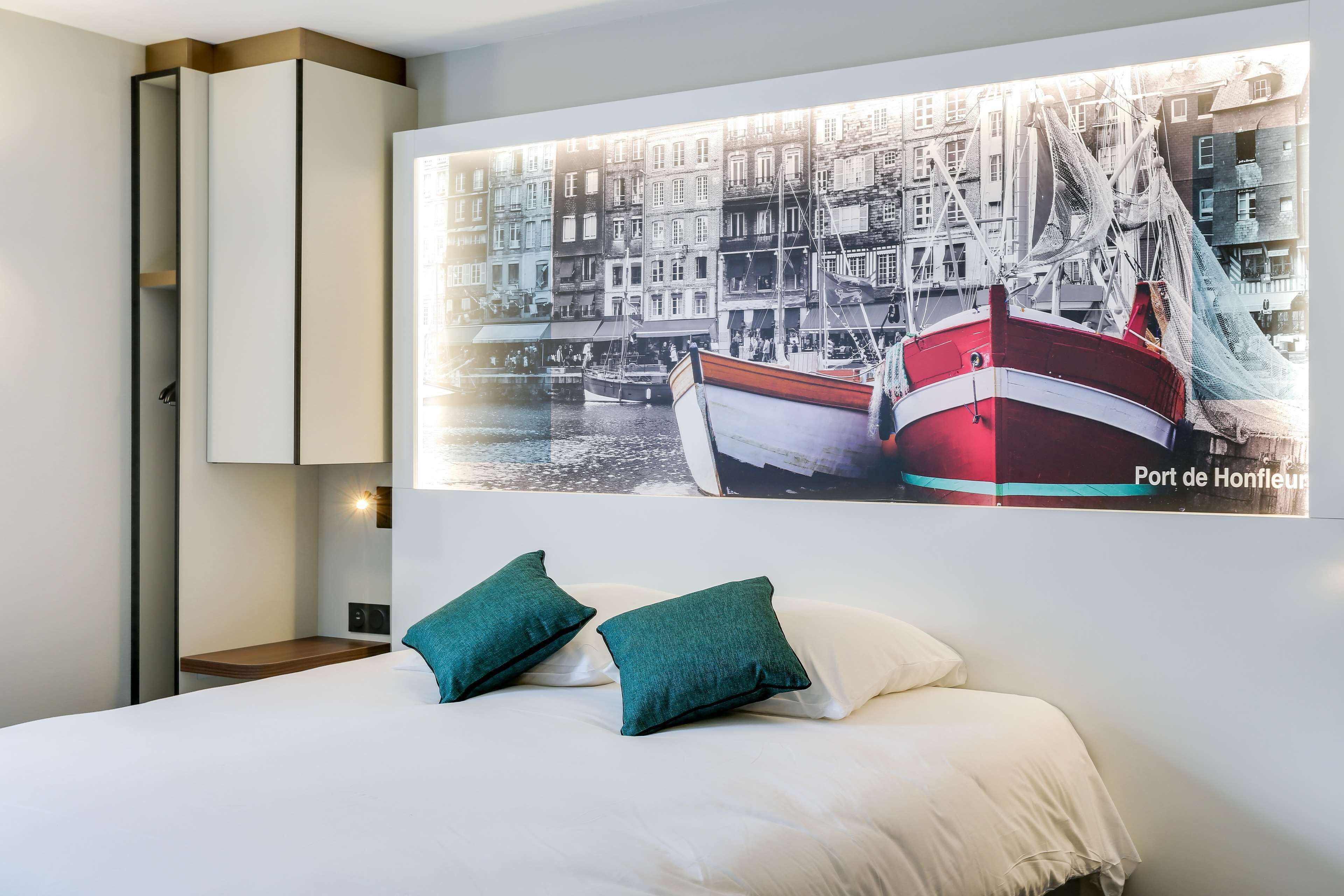 double room | desk, soundproofing, iron/ironing board, free wifi