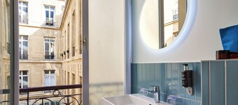 Hôtel Magenta 38 by Happyculture