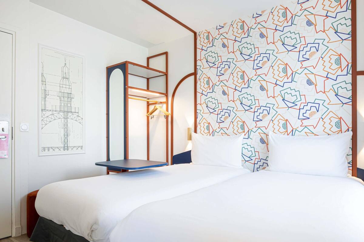 Literie de qualité supérieure, surmatelas, rideaux occultants